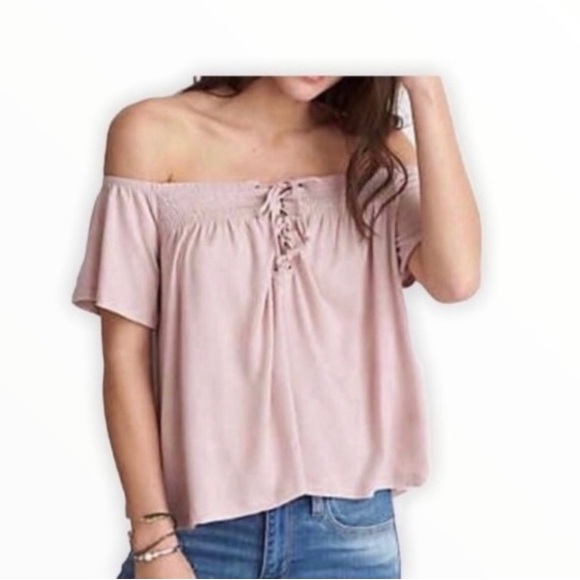 American Eagle Outfitters Tops - American Eagle Outfitters Blush Sz M